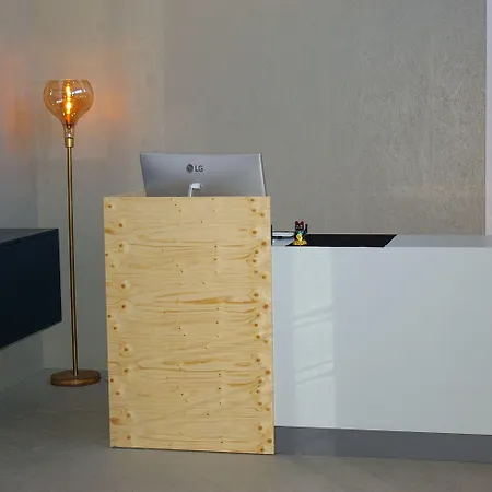 The Fabric Aparthotel 3*