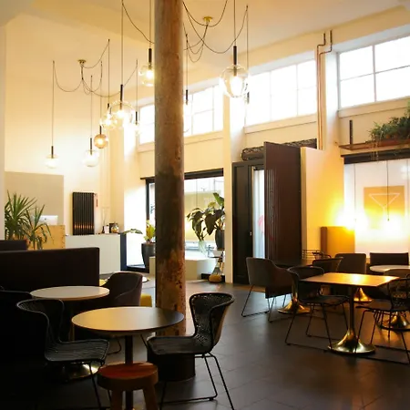 Hotel apartamentowy The Fabric 3*