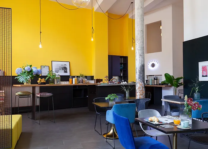 Hotel apartamentowy The Fabric 3*