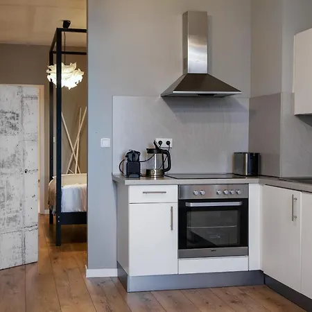 法布里克套房酒店 3*