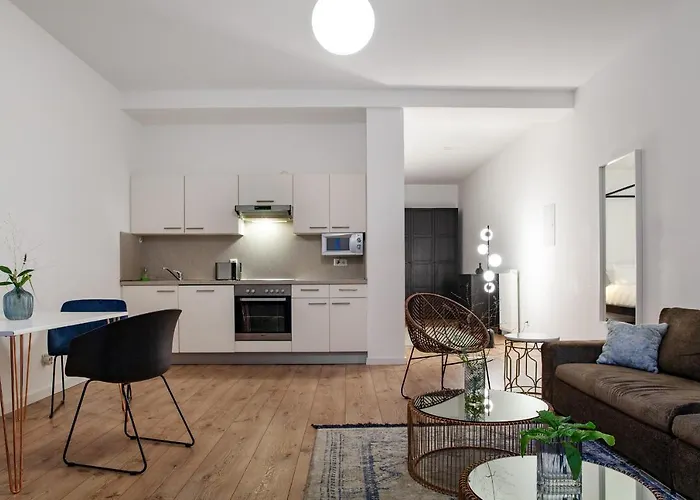 Apart-hotel The Fabric 3*